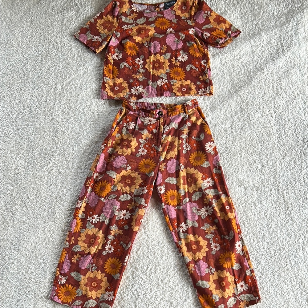 ModCloth Floral Women Two Piece Linen Cotton Set - Multicolor